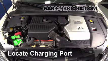 How to Add Refrigerant to a 1999-2003 Lexus RX300 - 2003 Lexus RX300 3